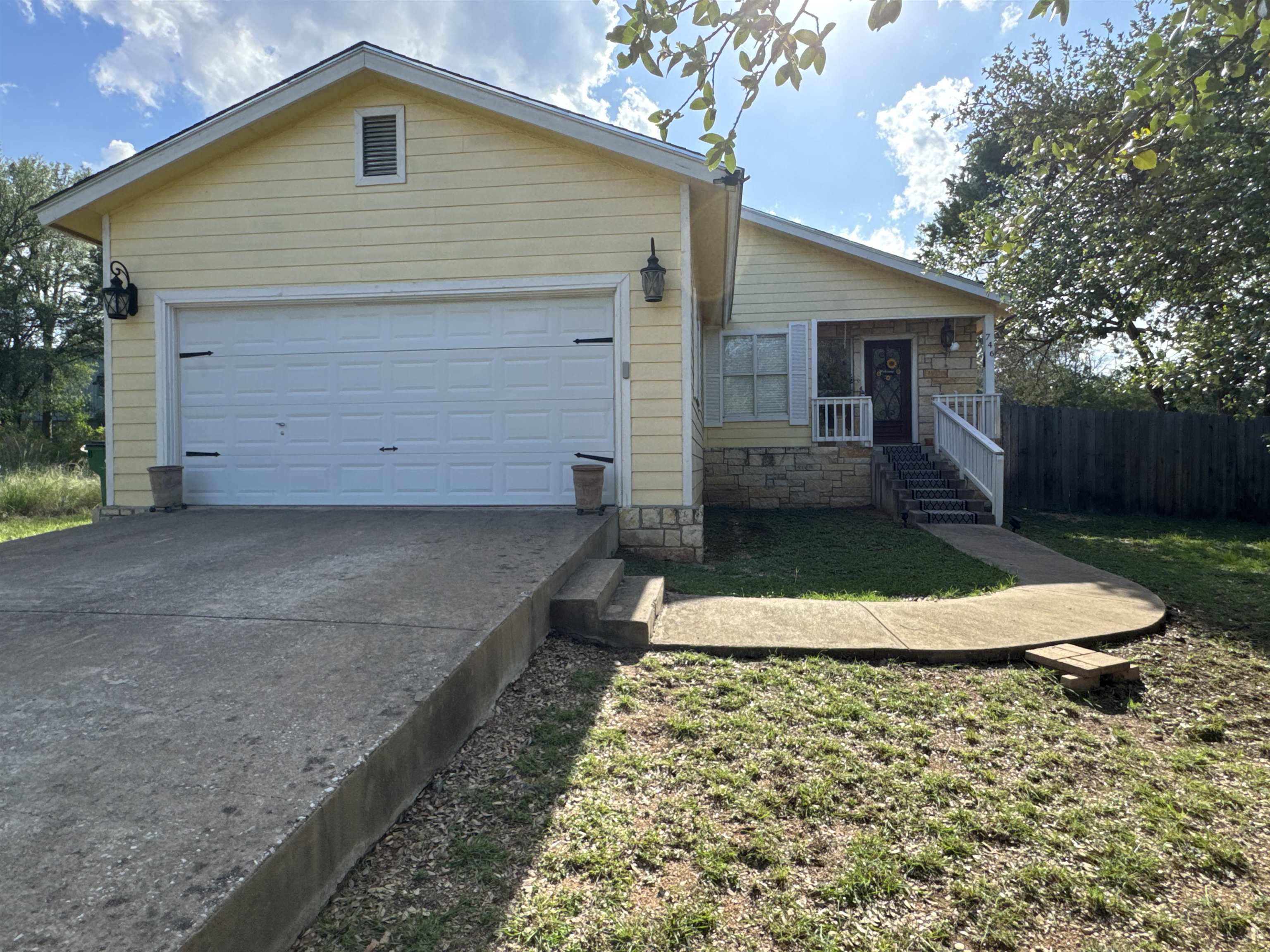 746 Pecan, Cottonwood Shores