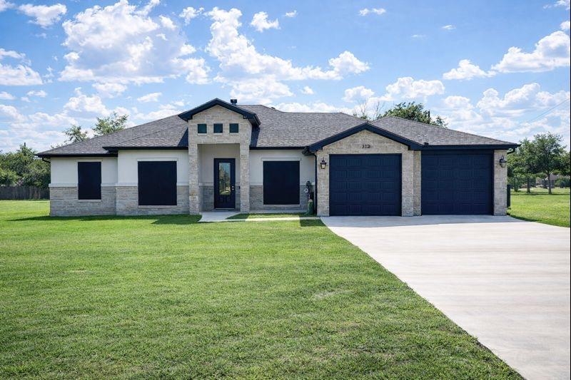 312 Sunrise Hls, Lampasas