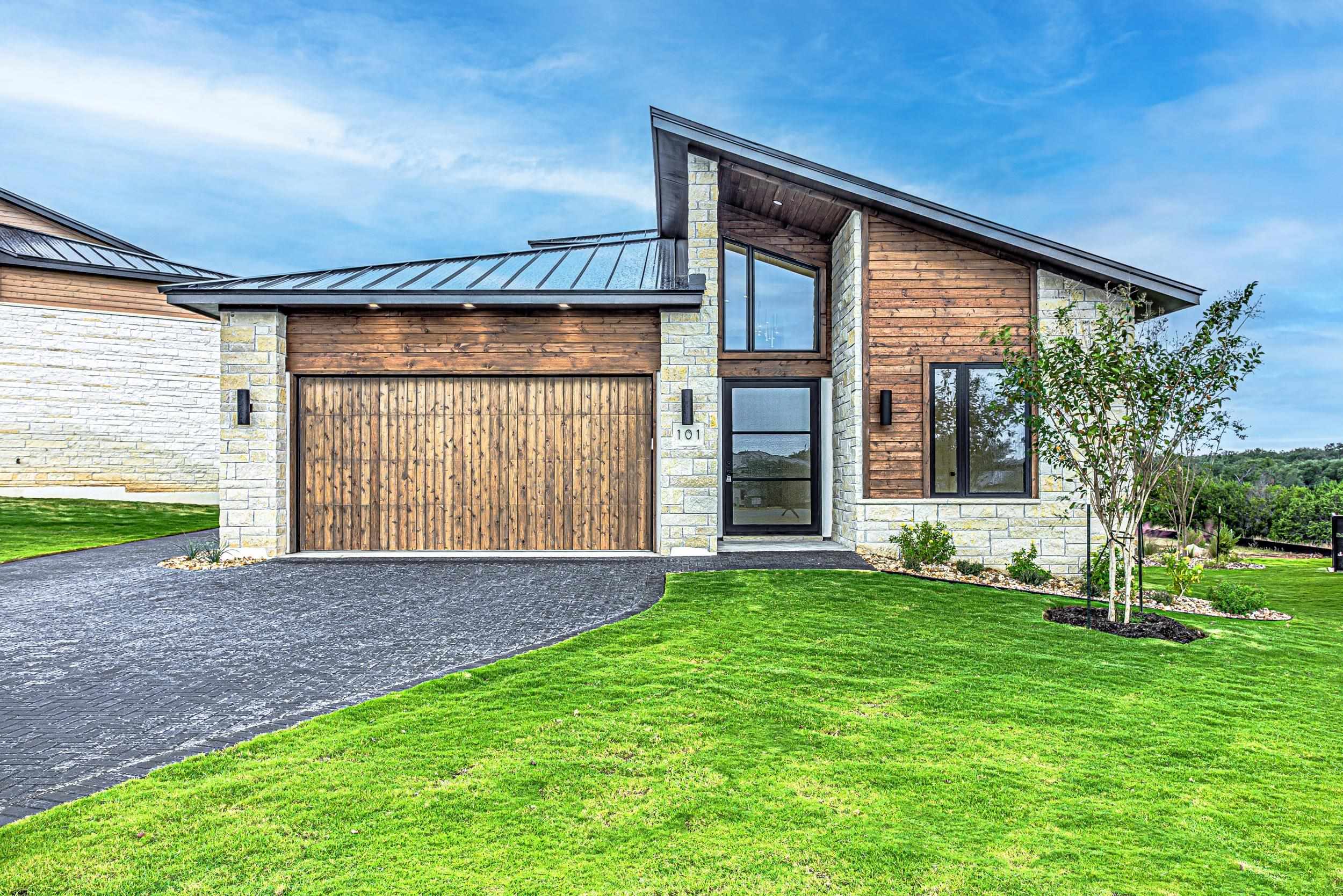 101 Manciano, Horseshoe Bay