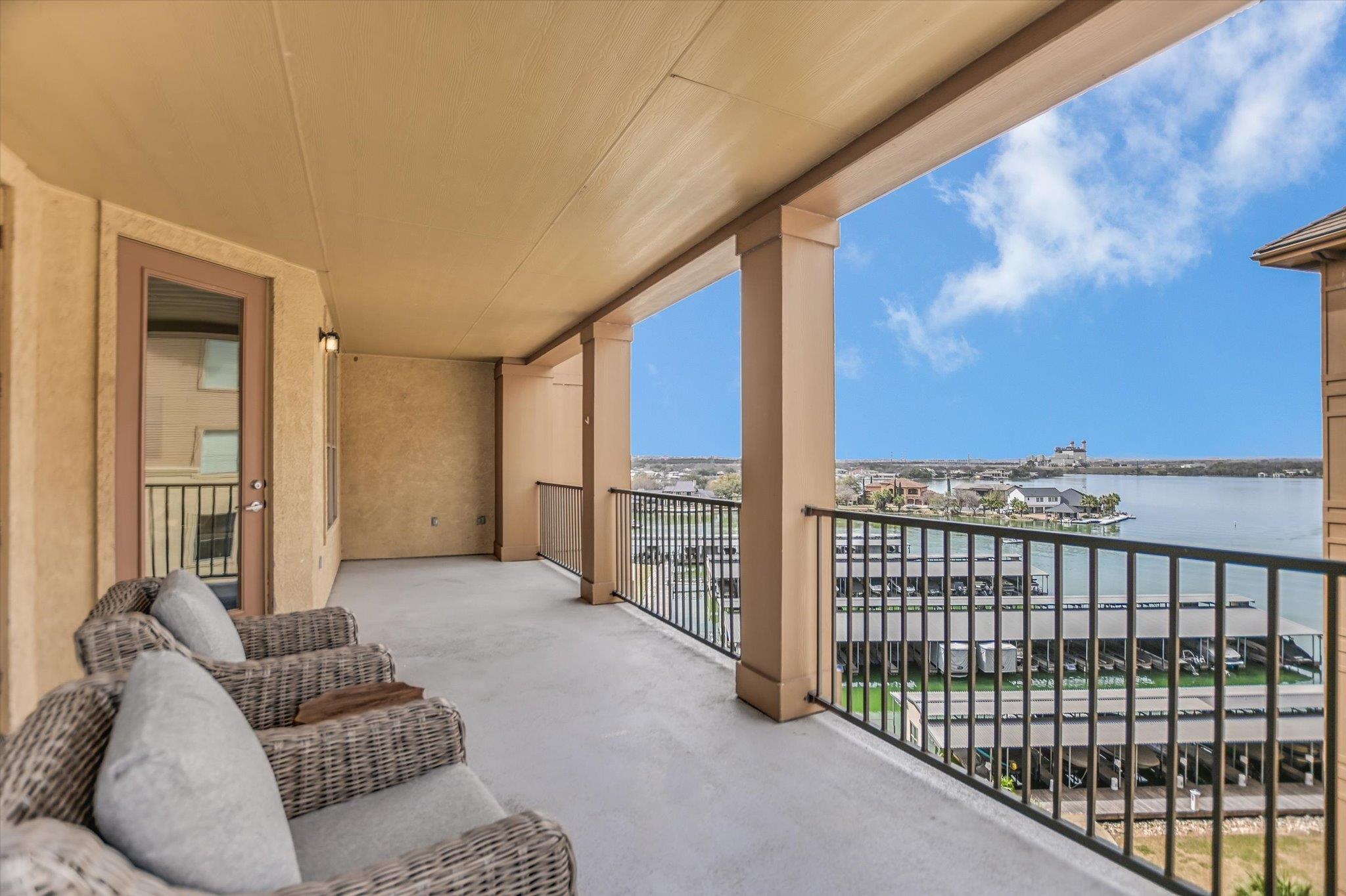 101 West Bank #52, Horseshoe Bay