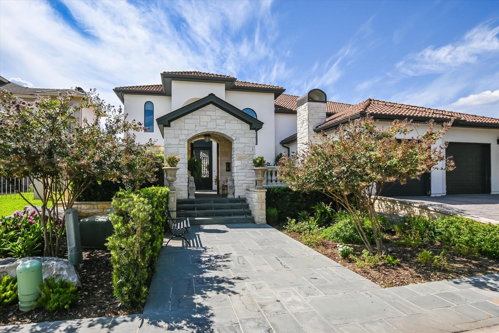 519 Lighthouse Drive, Horseshoe Bay