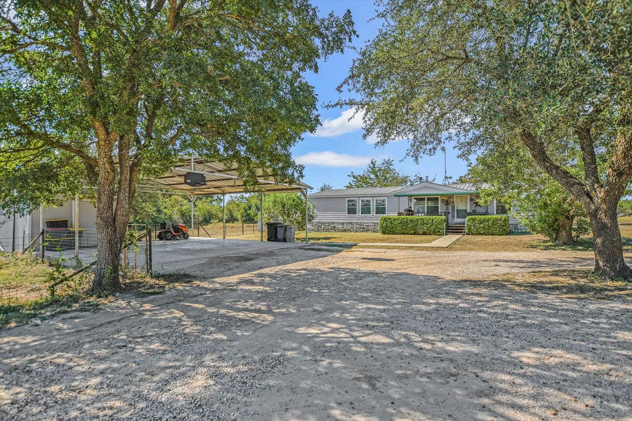 430 County Road 200D, Burnet