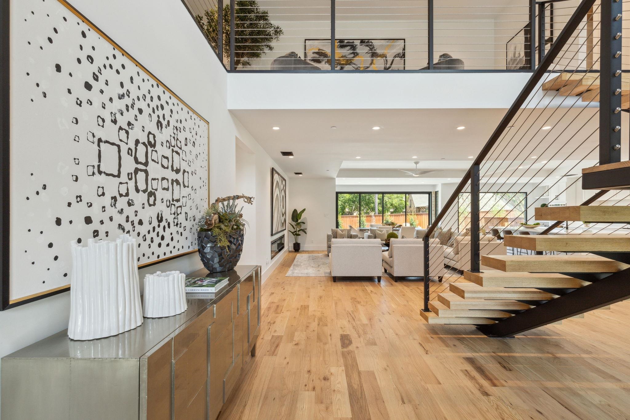 615 Brewer, Out of Area