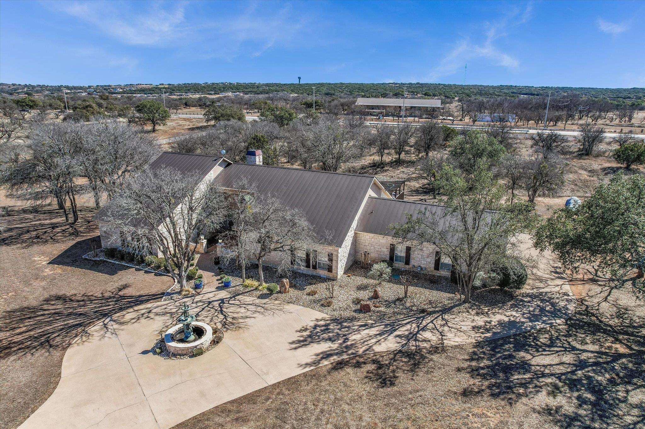 209 Tarbet, Horseshoe Bay