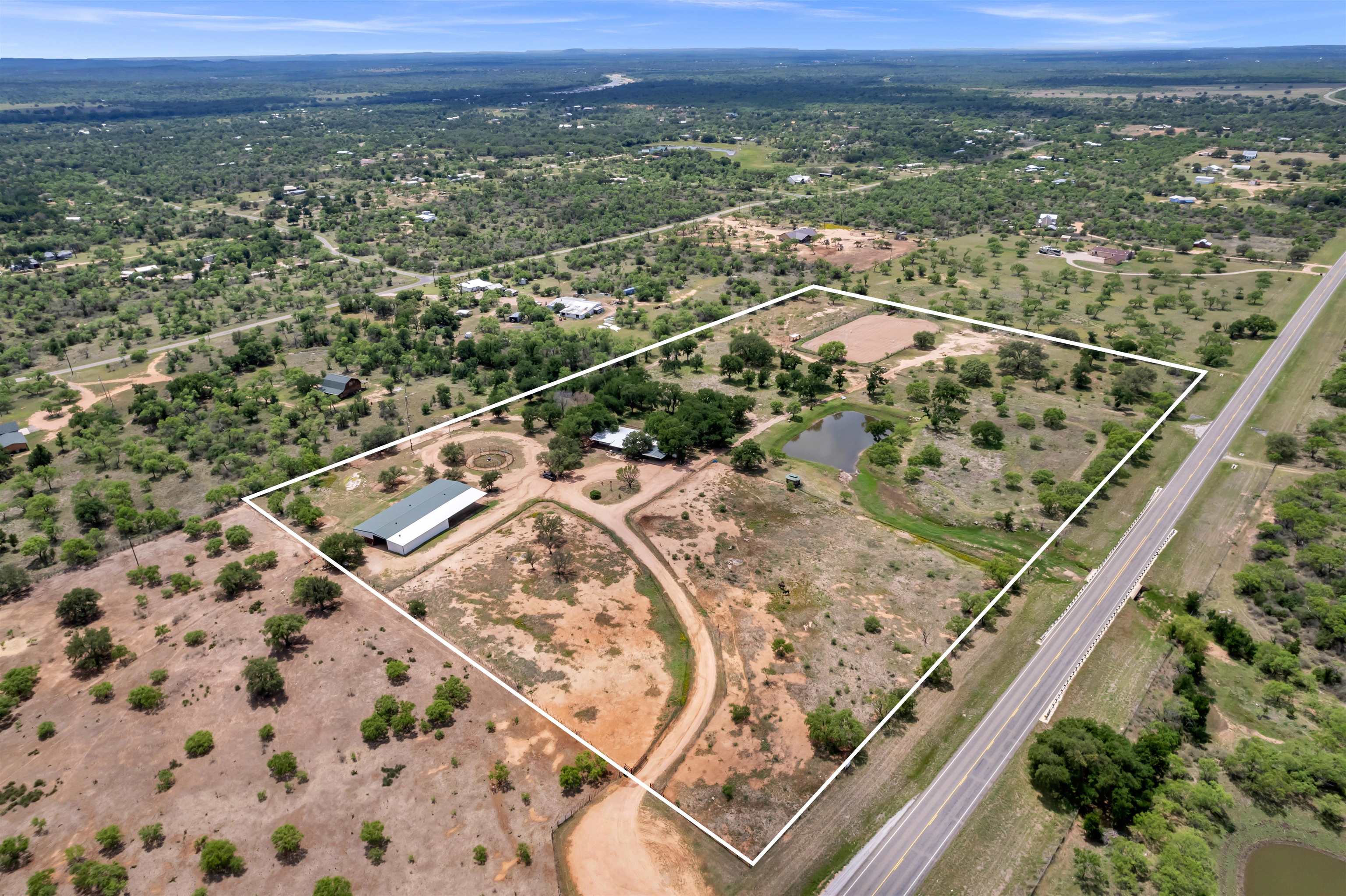 4040 State Hwy 29, Llano