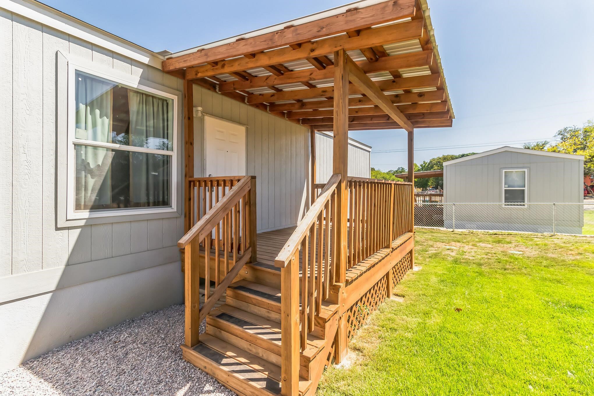 105 Briar, Granite Shoals