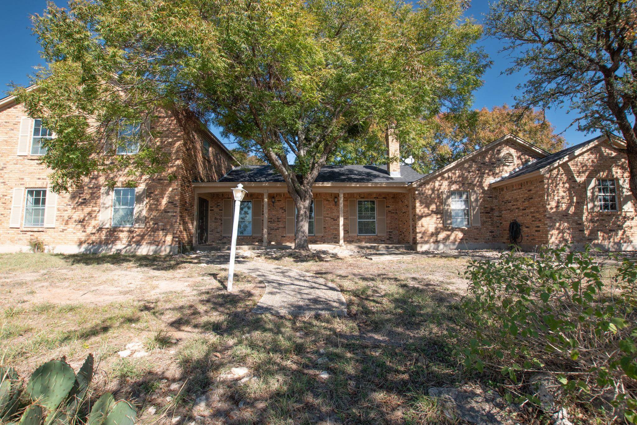 1307 Nix Rd, Lampasas