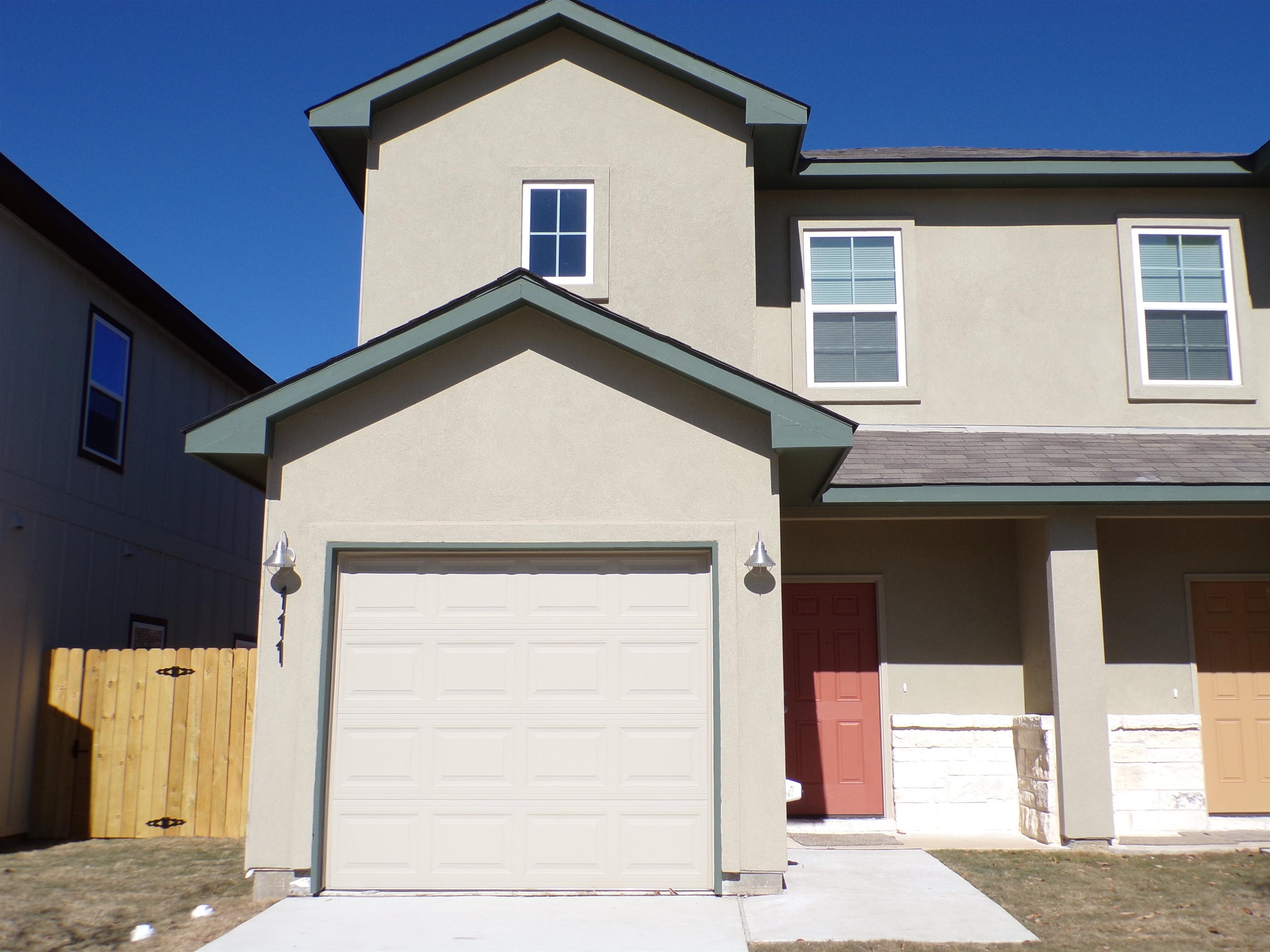 111 Peruna, Marble Falls