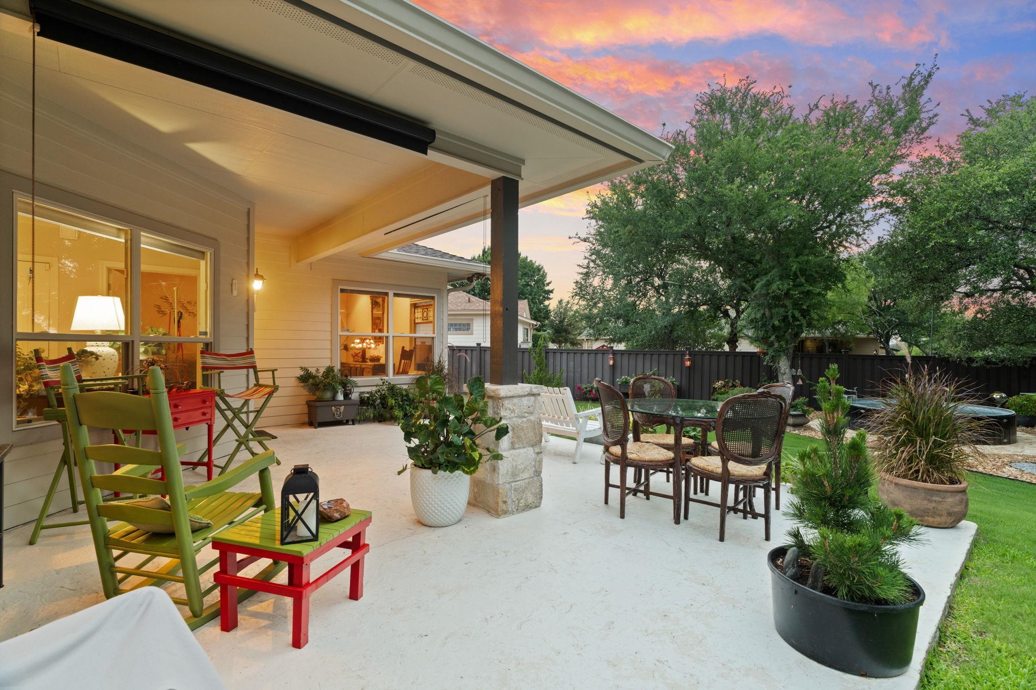 813 Lacey Oak, Marble Falls