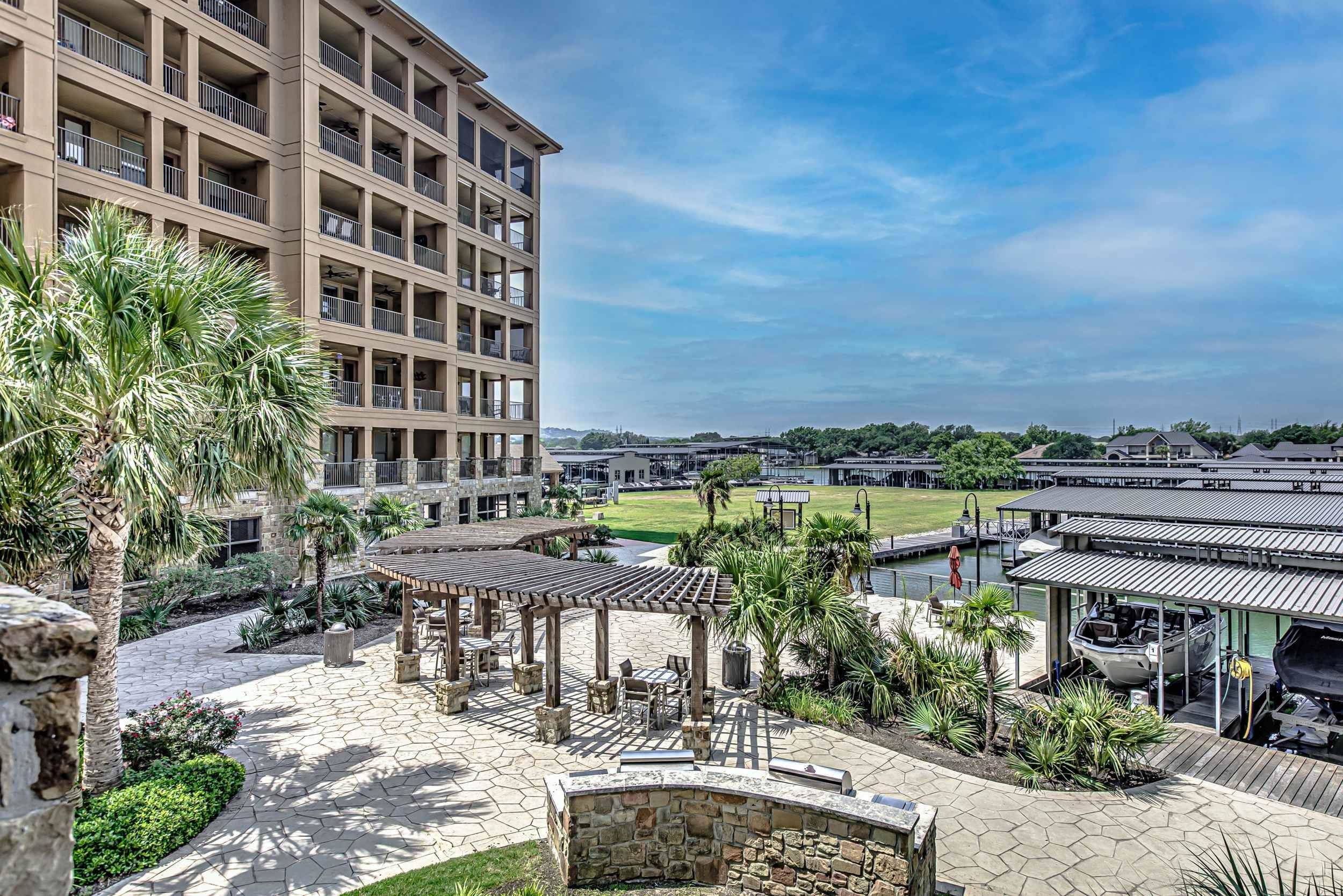 1000 The Cape #15, Horseshoe Bay