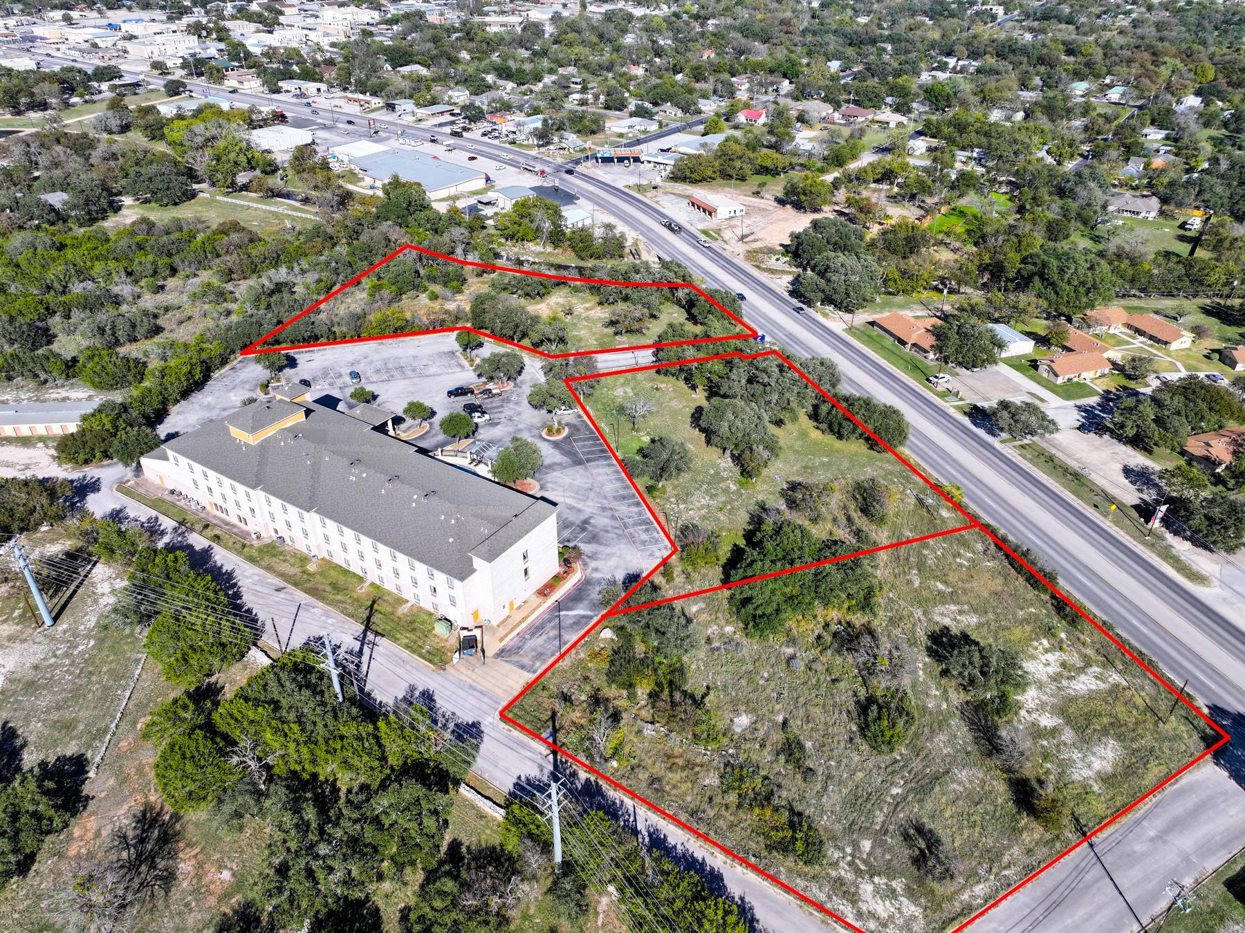 806 Water Street, Burnet