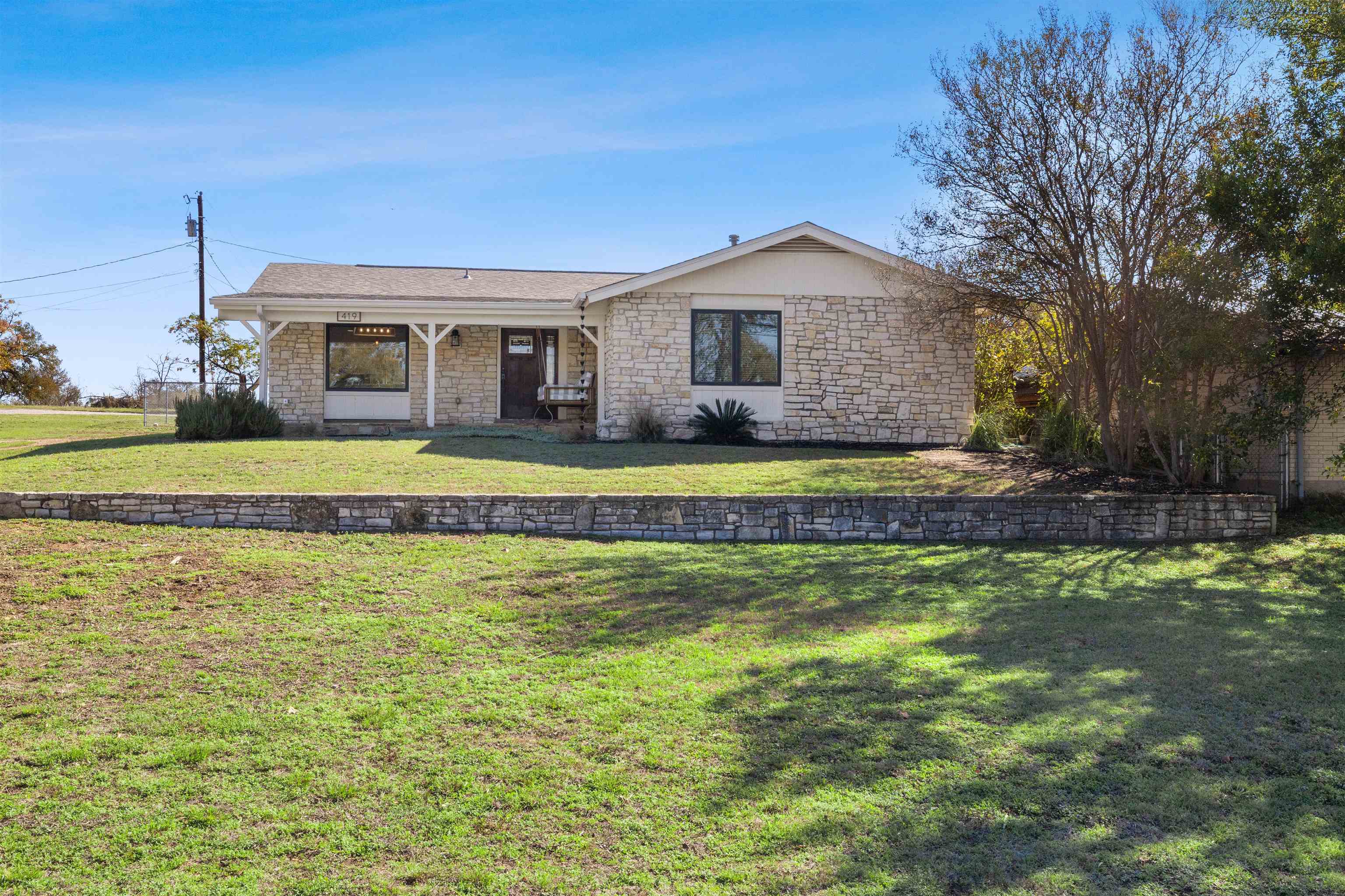 419 Avenue E, Marble Falls