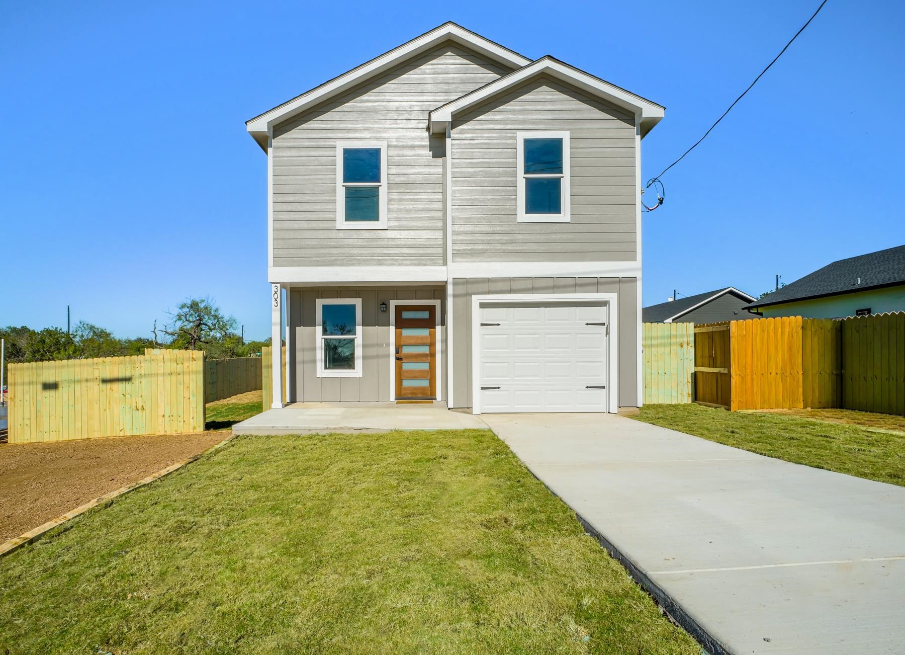 303 Cedarhill, Granite Shoals