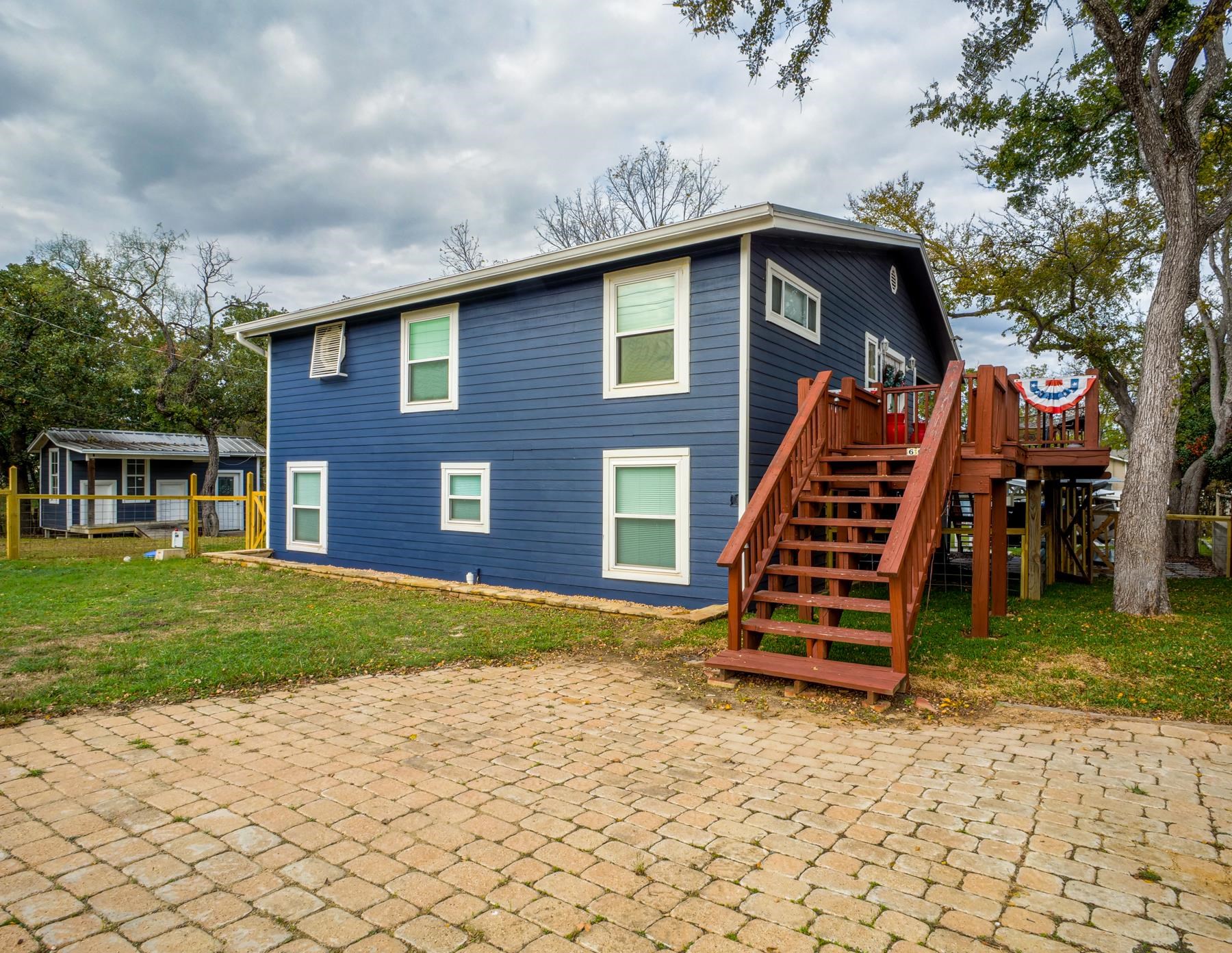 605 Cove Cir, Granite Shoals