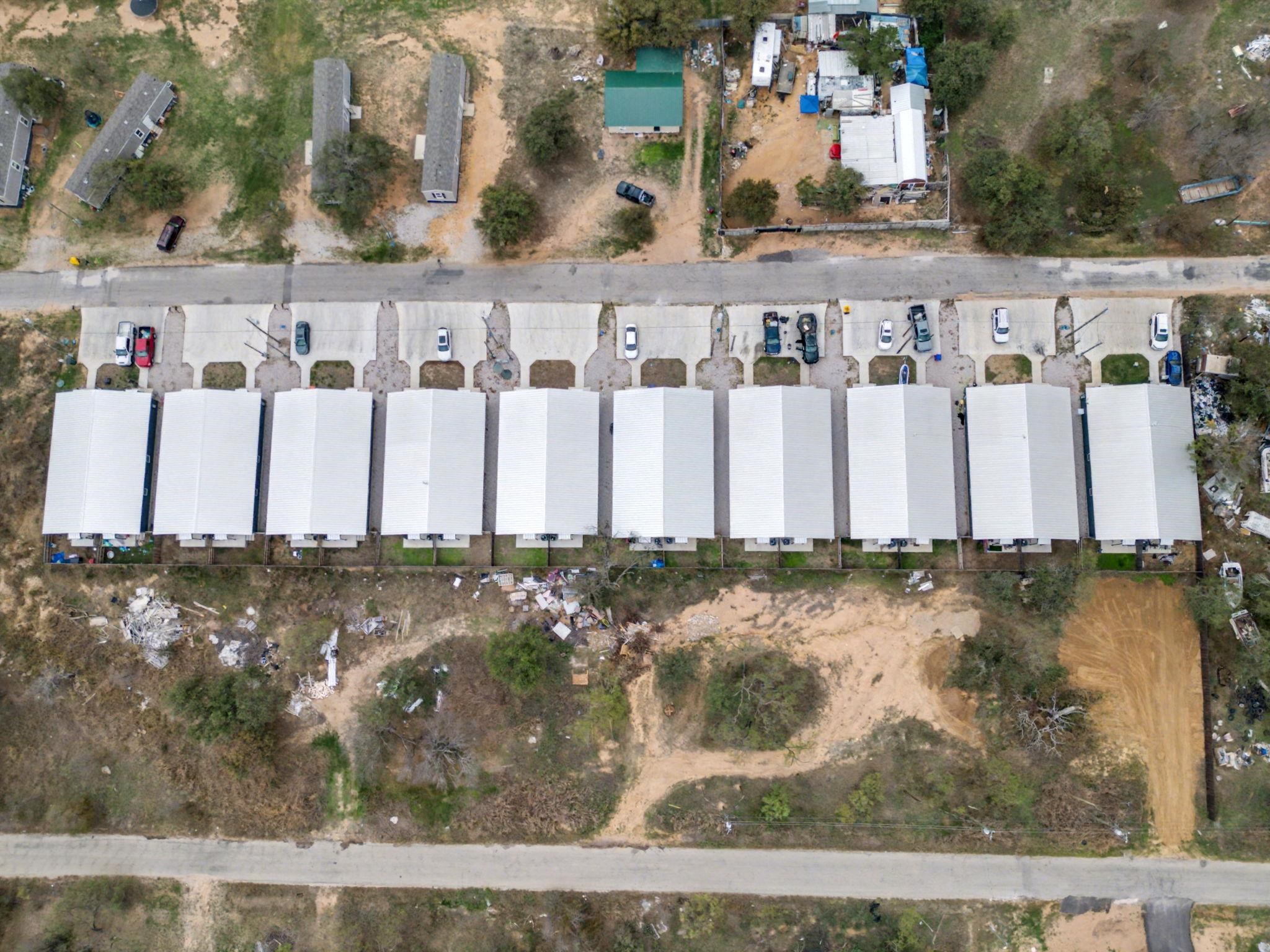 1-10 Waco, Kingsland