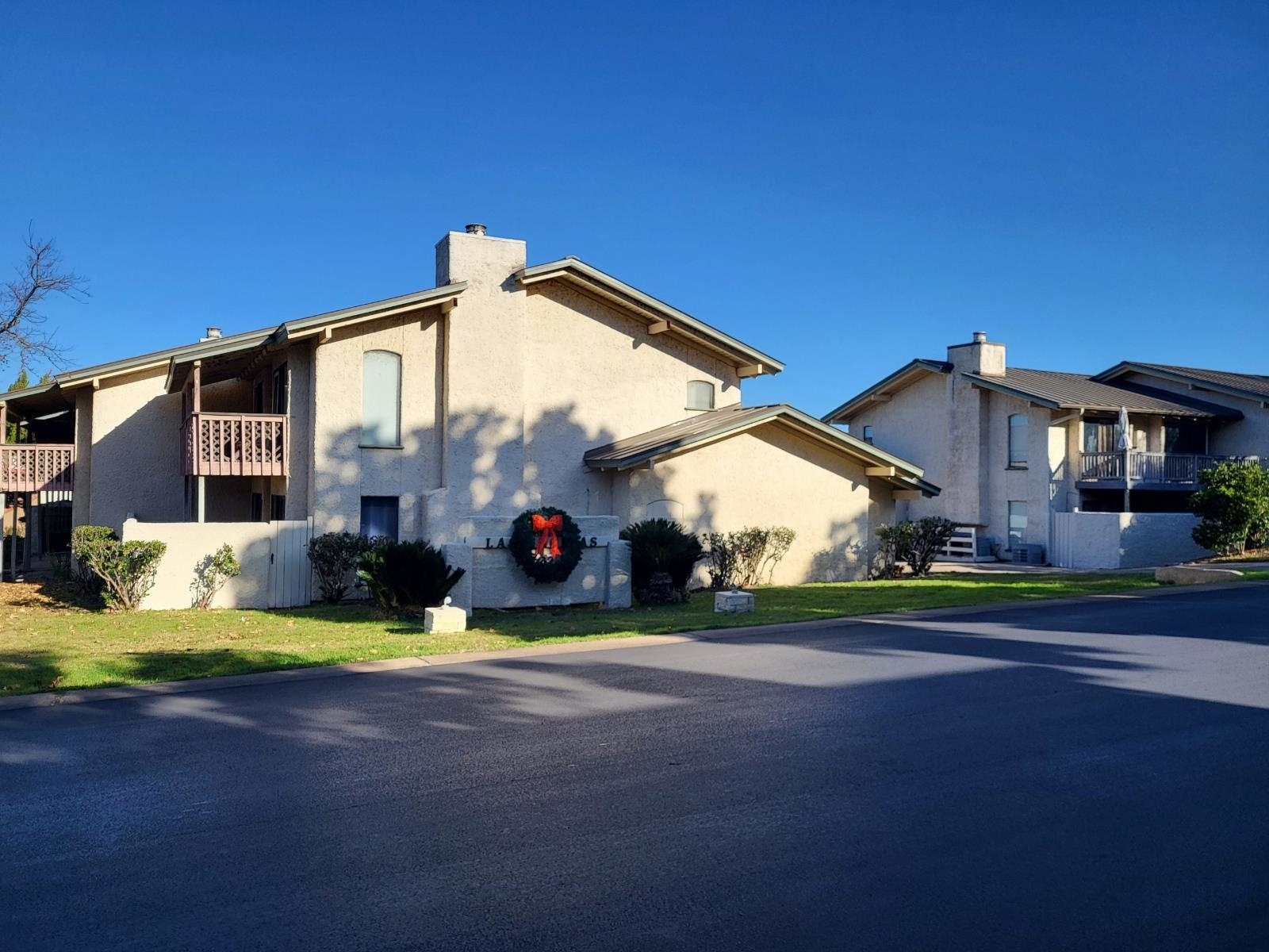 207 Hi Circle North, Horseshoe Bay