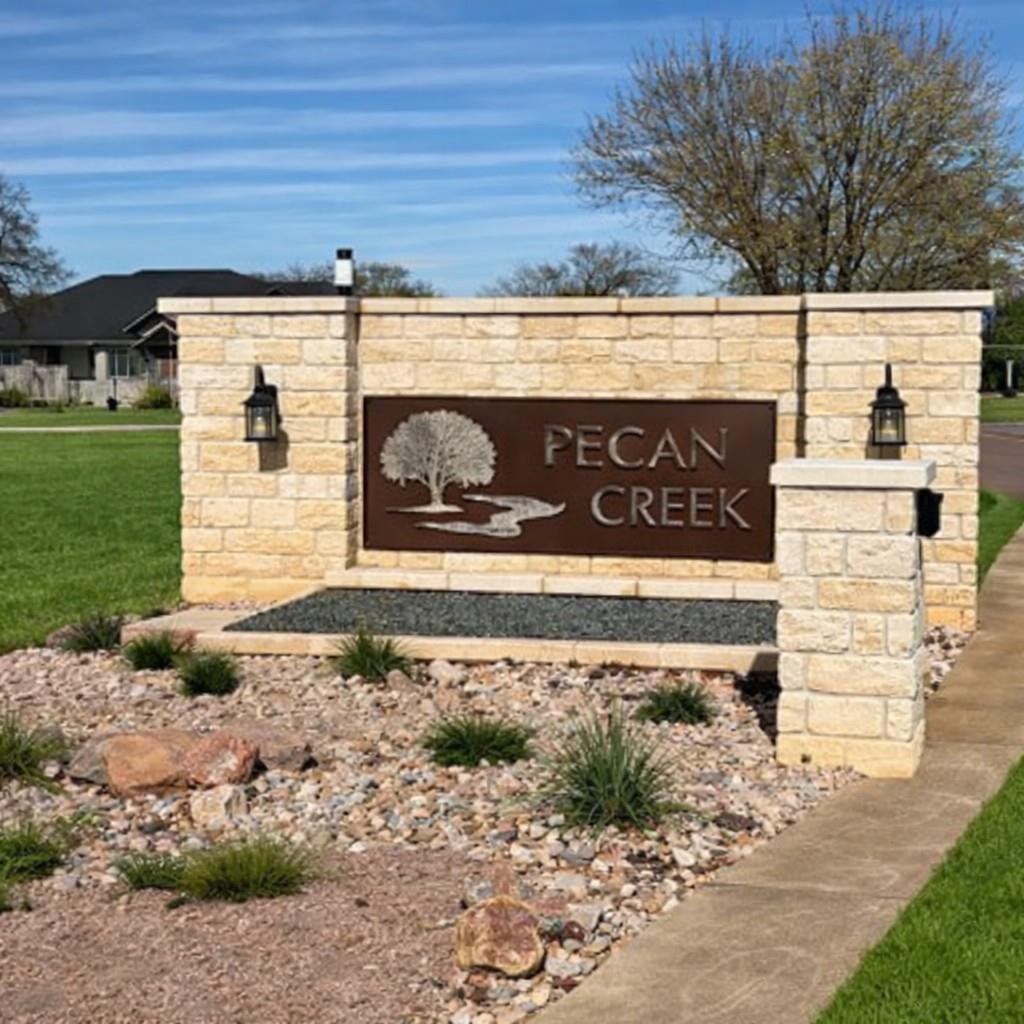 103 James, Horseshoe Bay