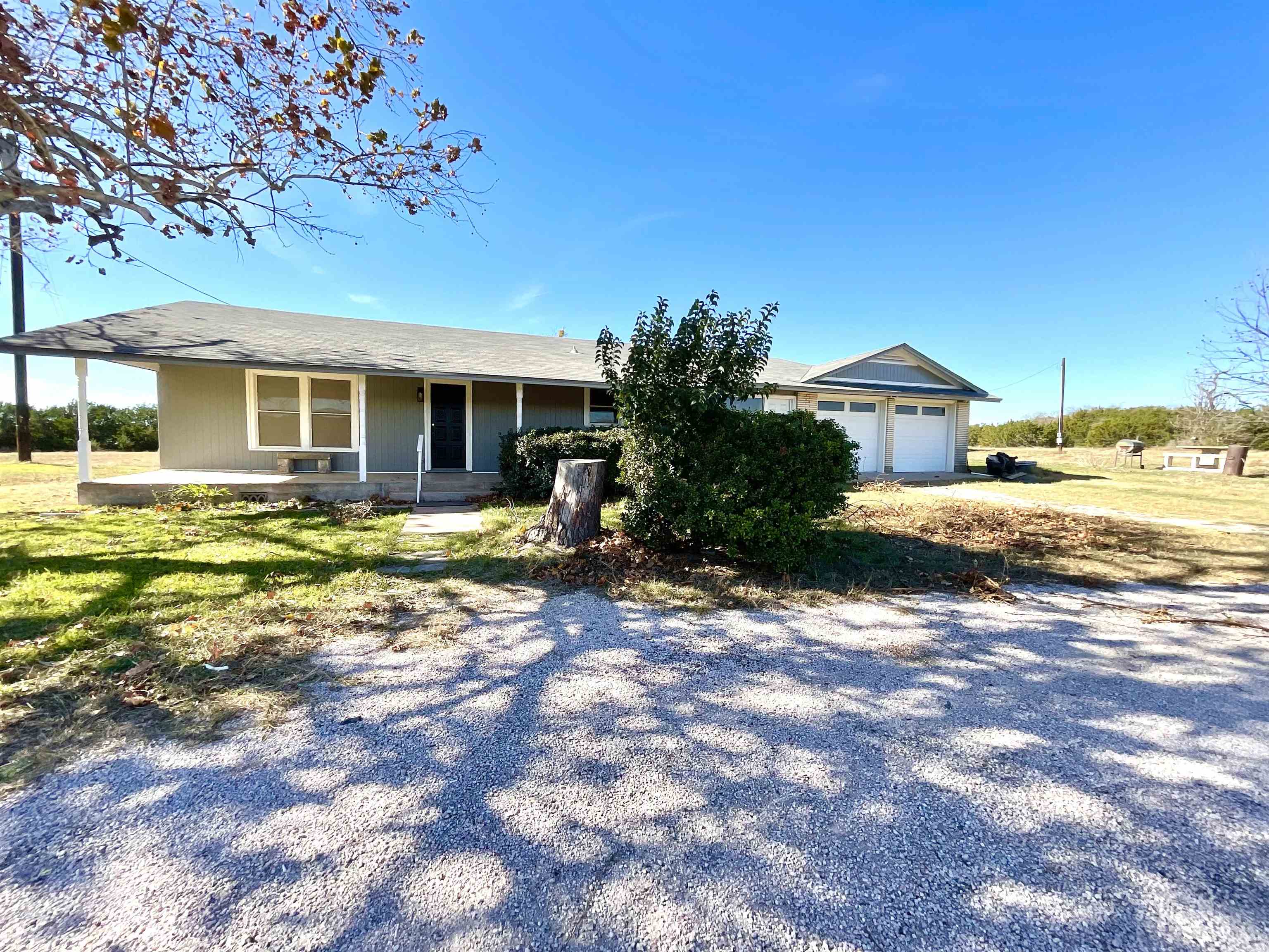 3442 N US Highway 281, Burnet