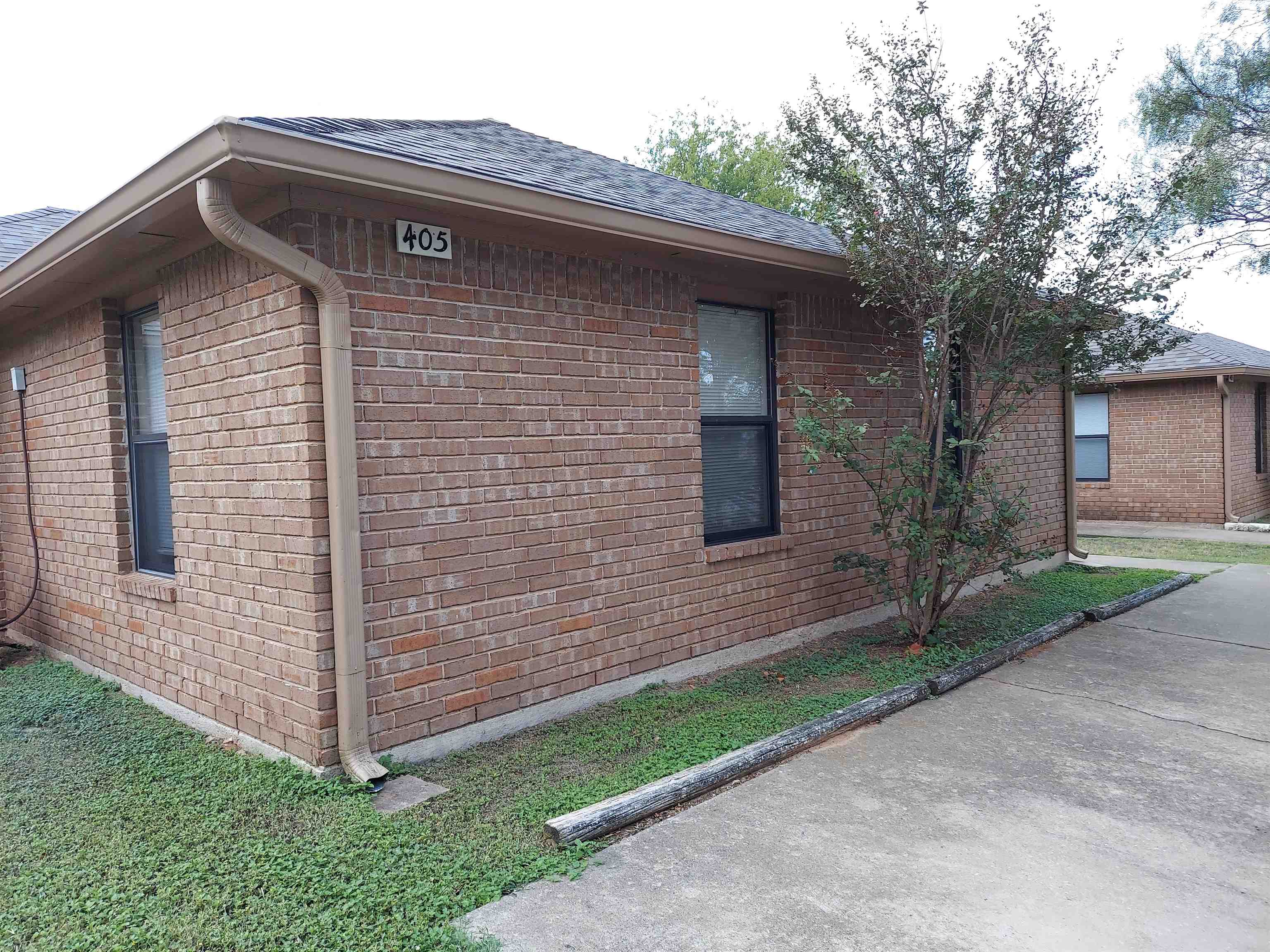 411 Ave S, Marble Falls