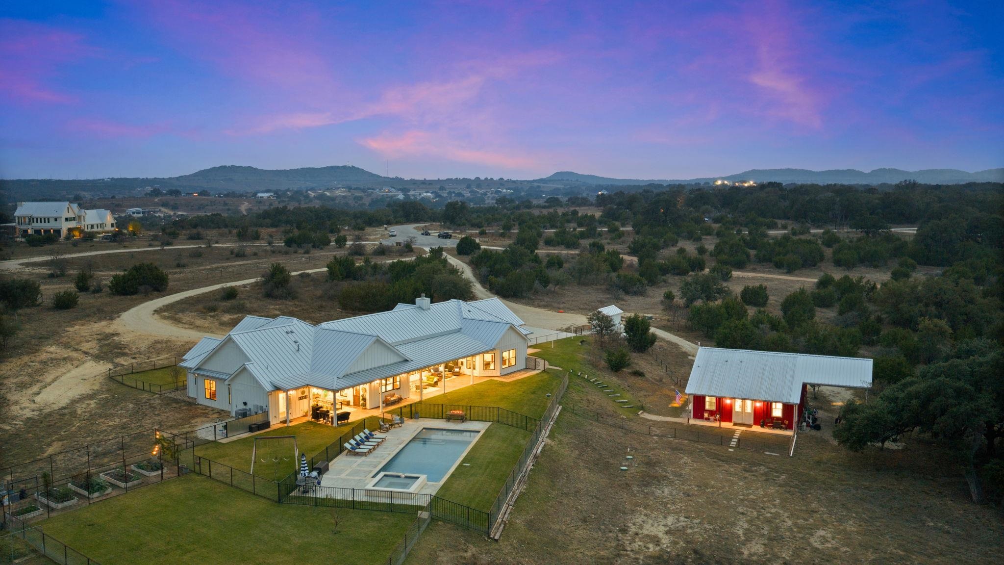 452 Southwick Ranch Rd, Johnson City