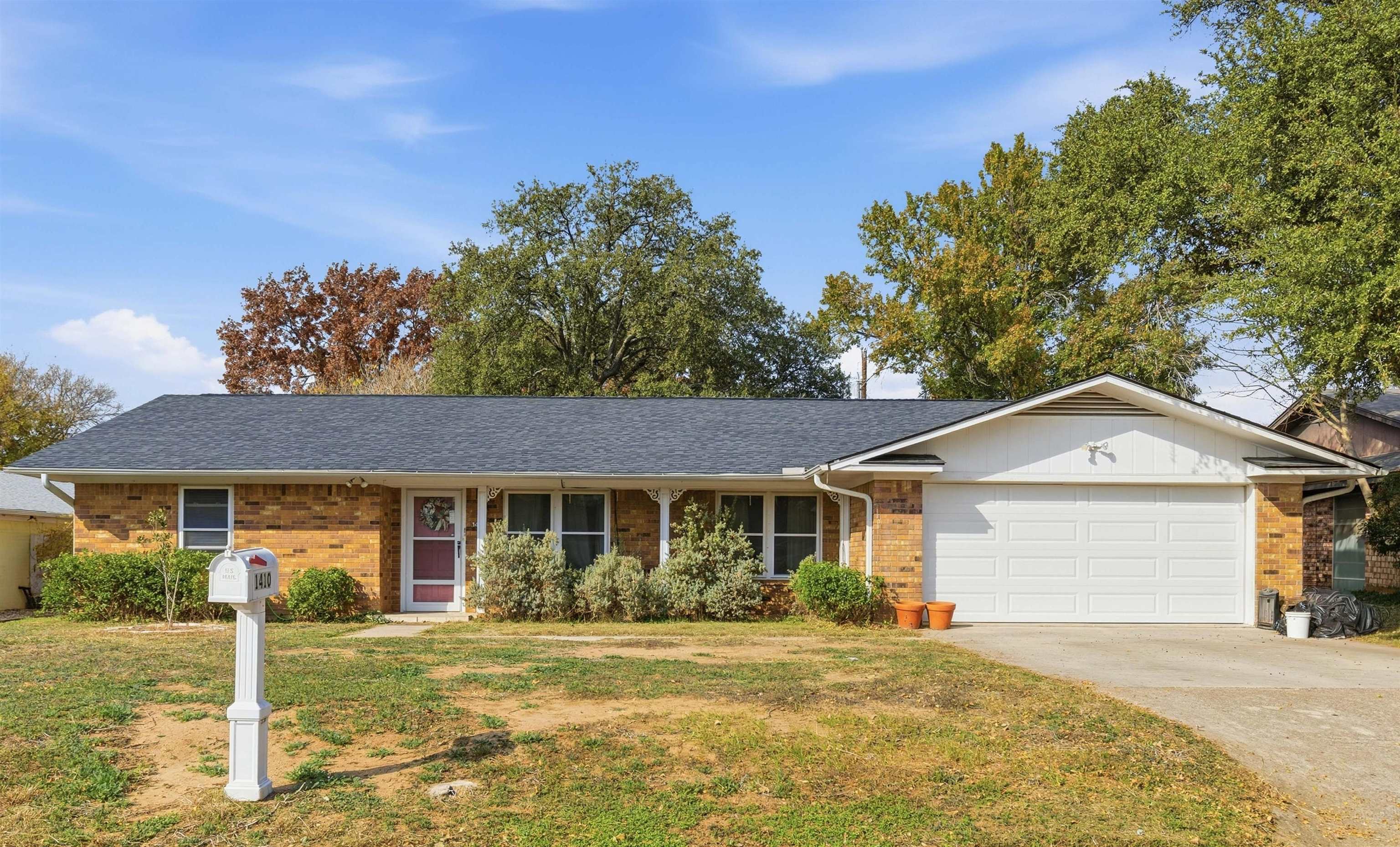 1410 Ocotilla, Marble Falls