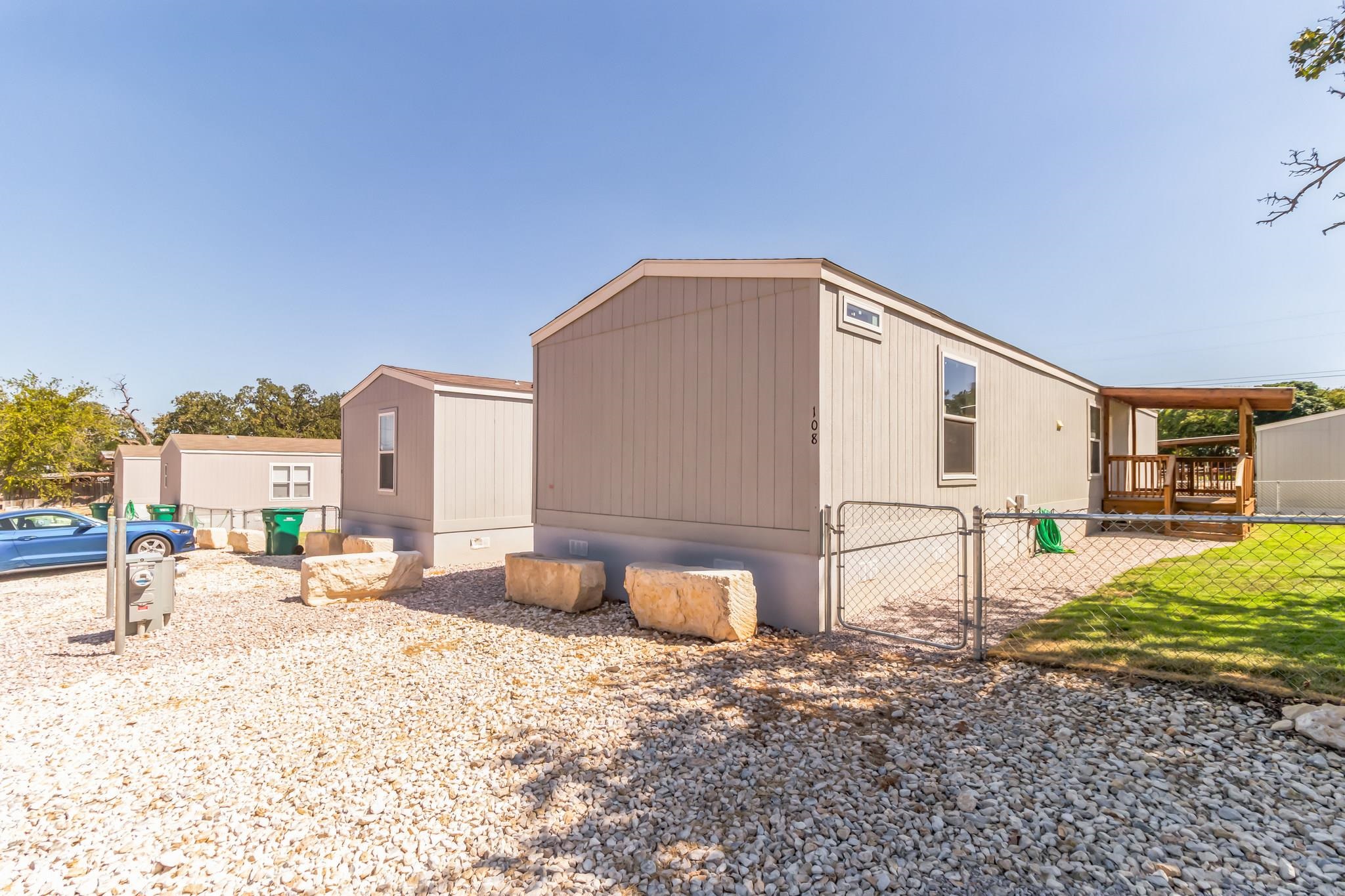 105 Briar, Granite Shoals