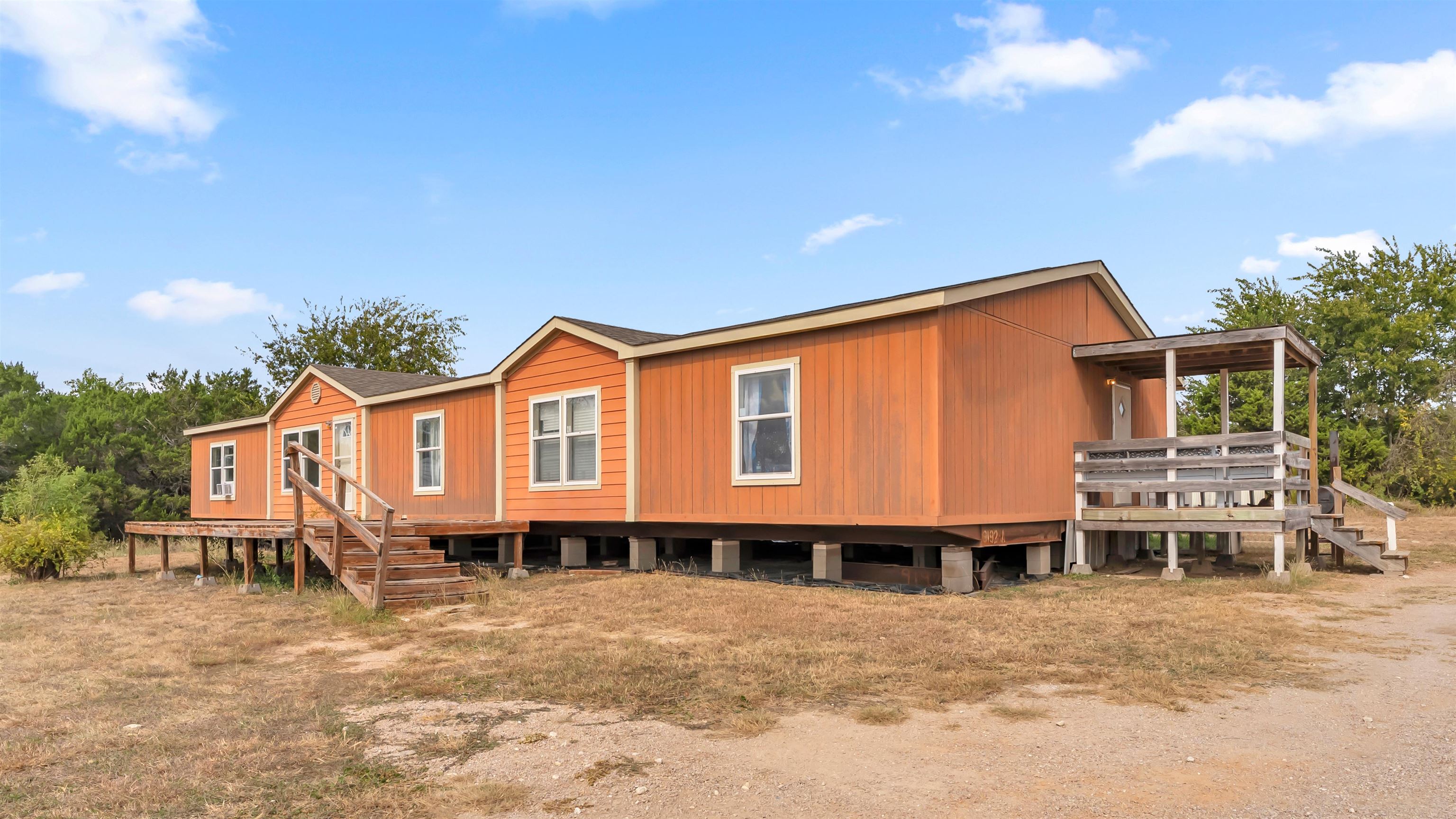 3527 US Highway 281, Burnet