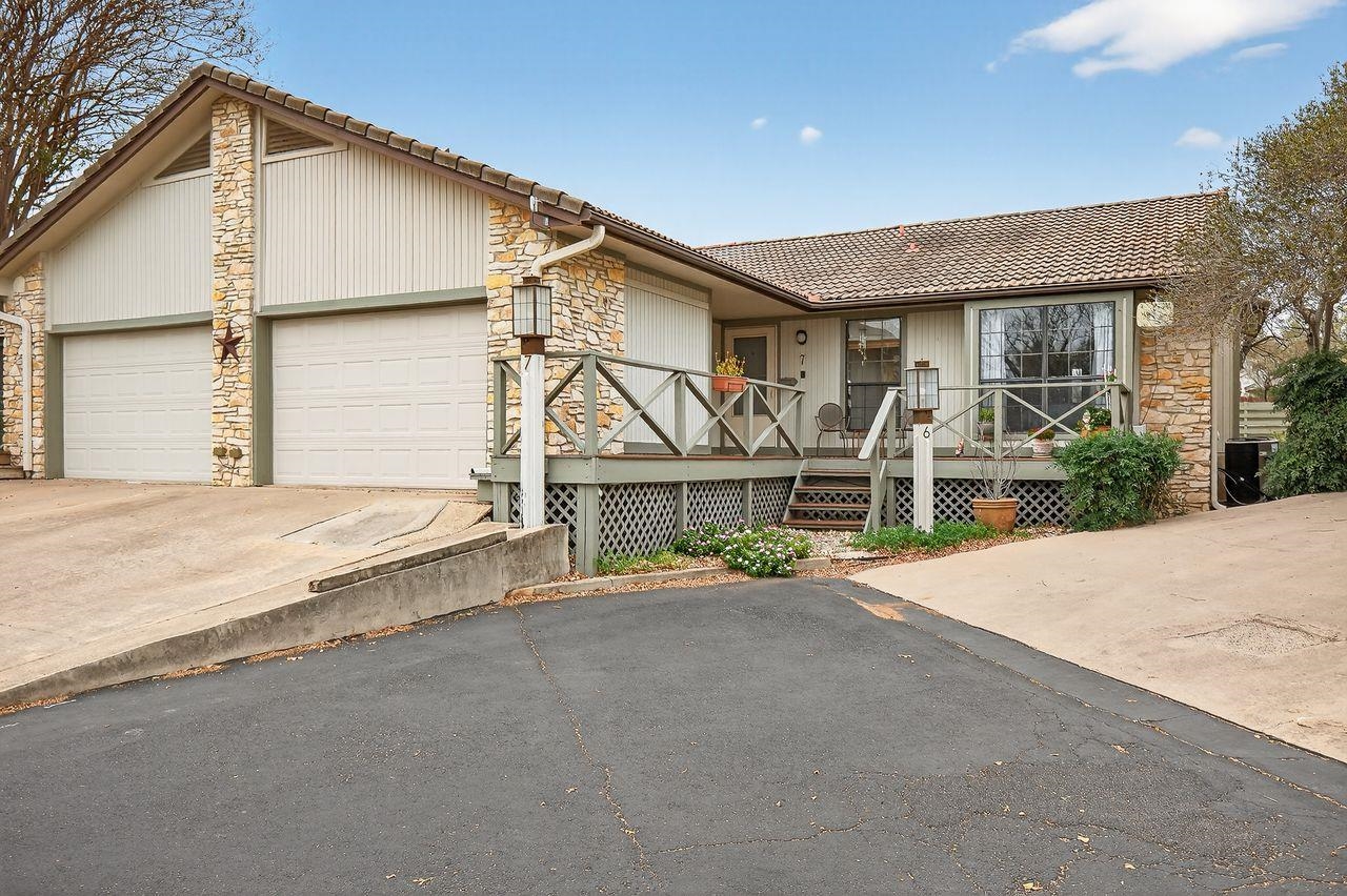 104 Big Spur, Horseshoe Bay