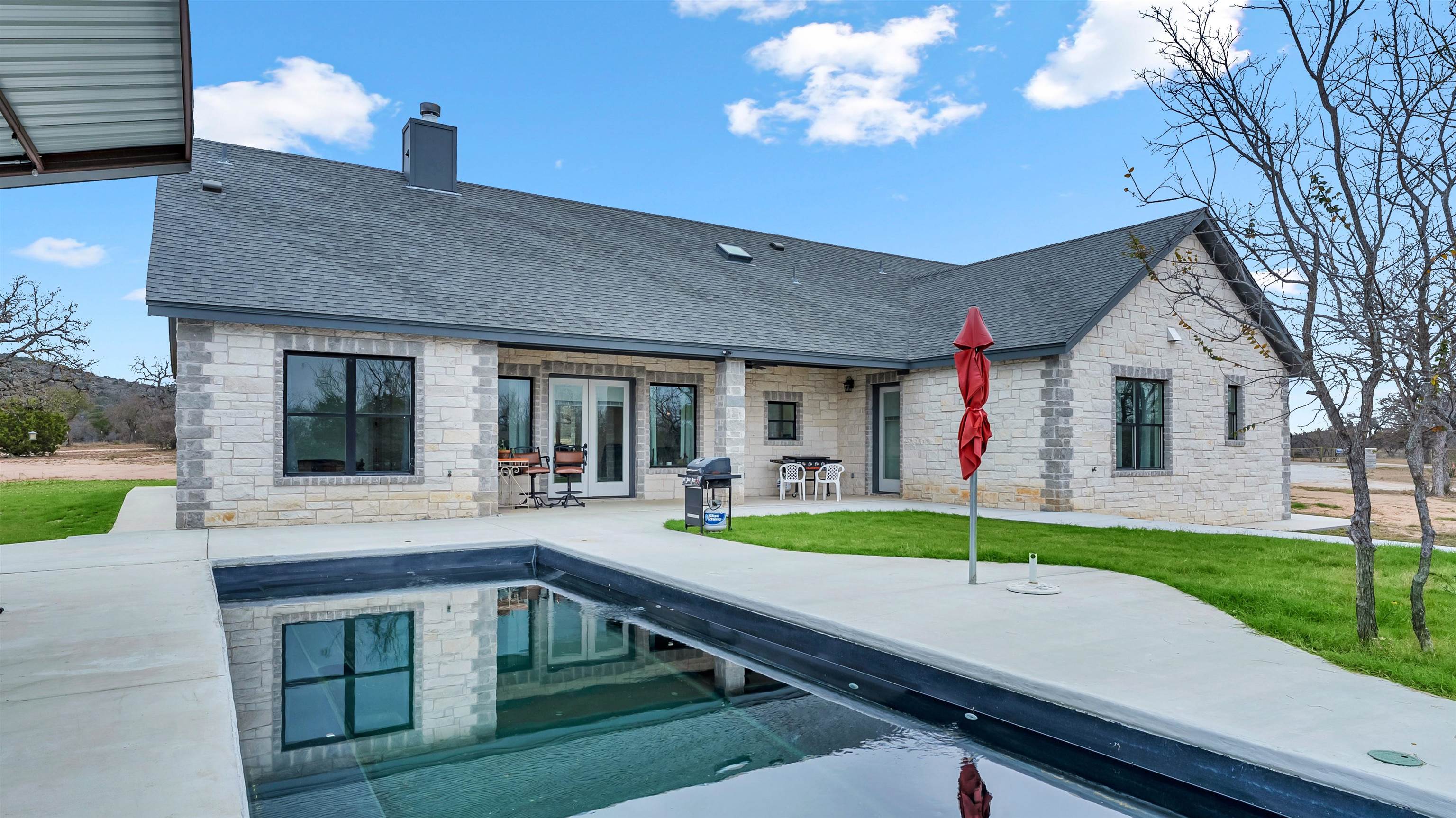 292 Oak Ridge, Kingsland