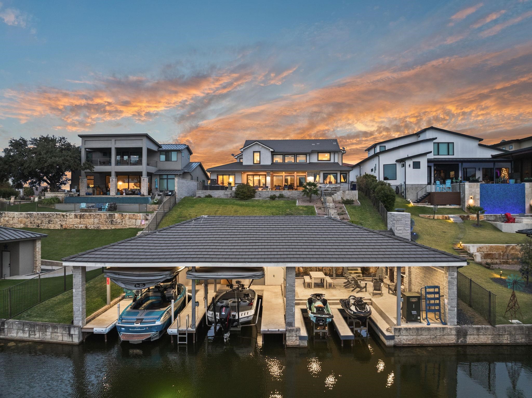 202 Clearwater, Kingsland