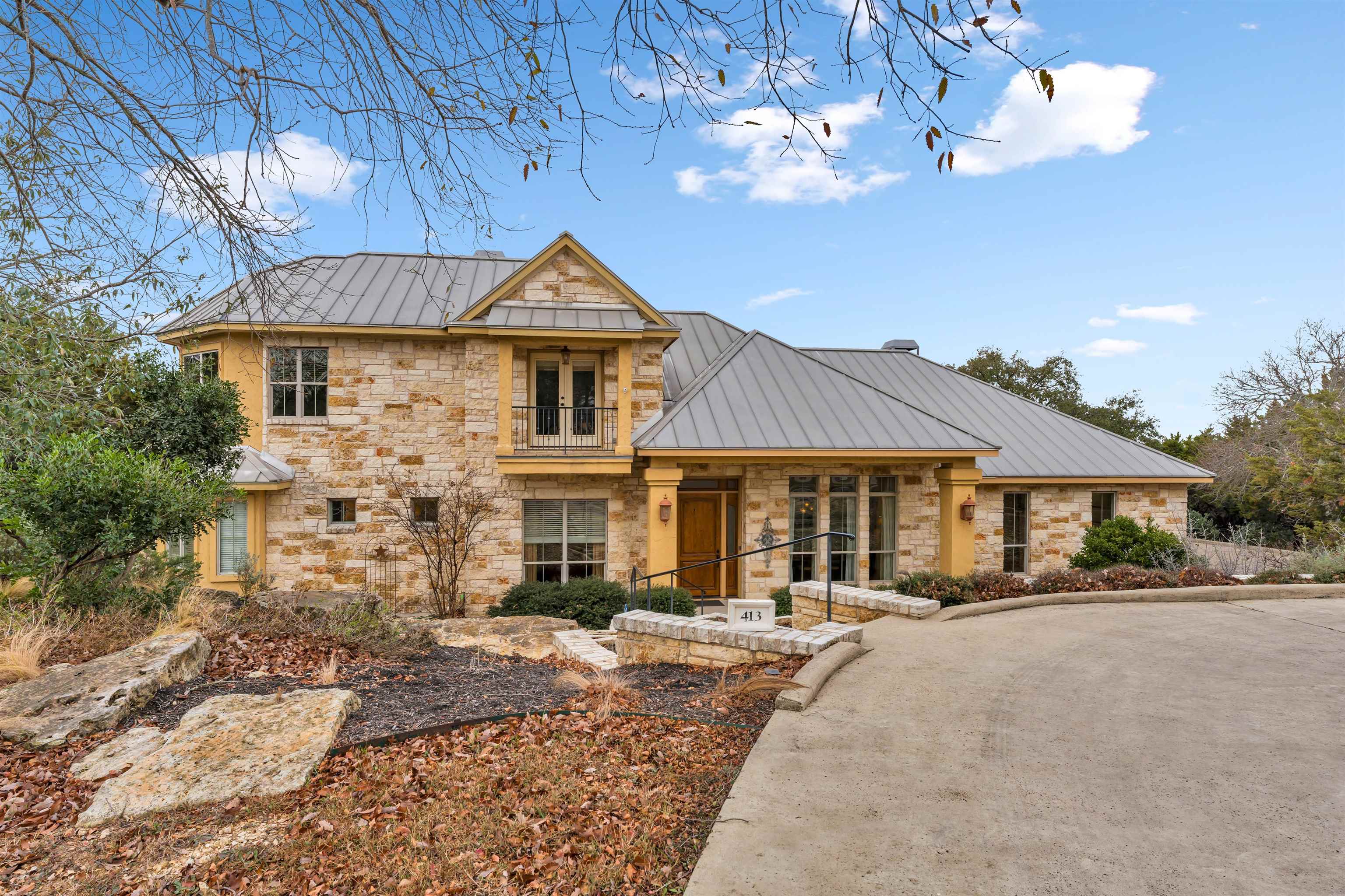 413 Rock House, Liberty Hill