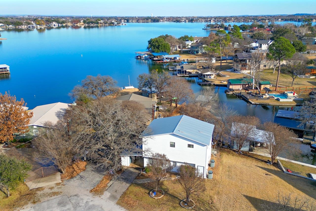 204 Canyon Oaks, Sunrise Beach