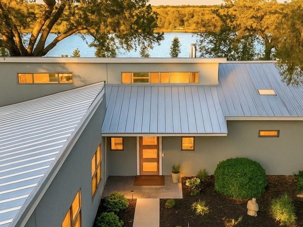 3721 Lakeview Dr, Cottonwood Shores