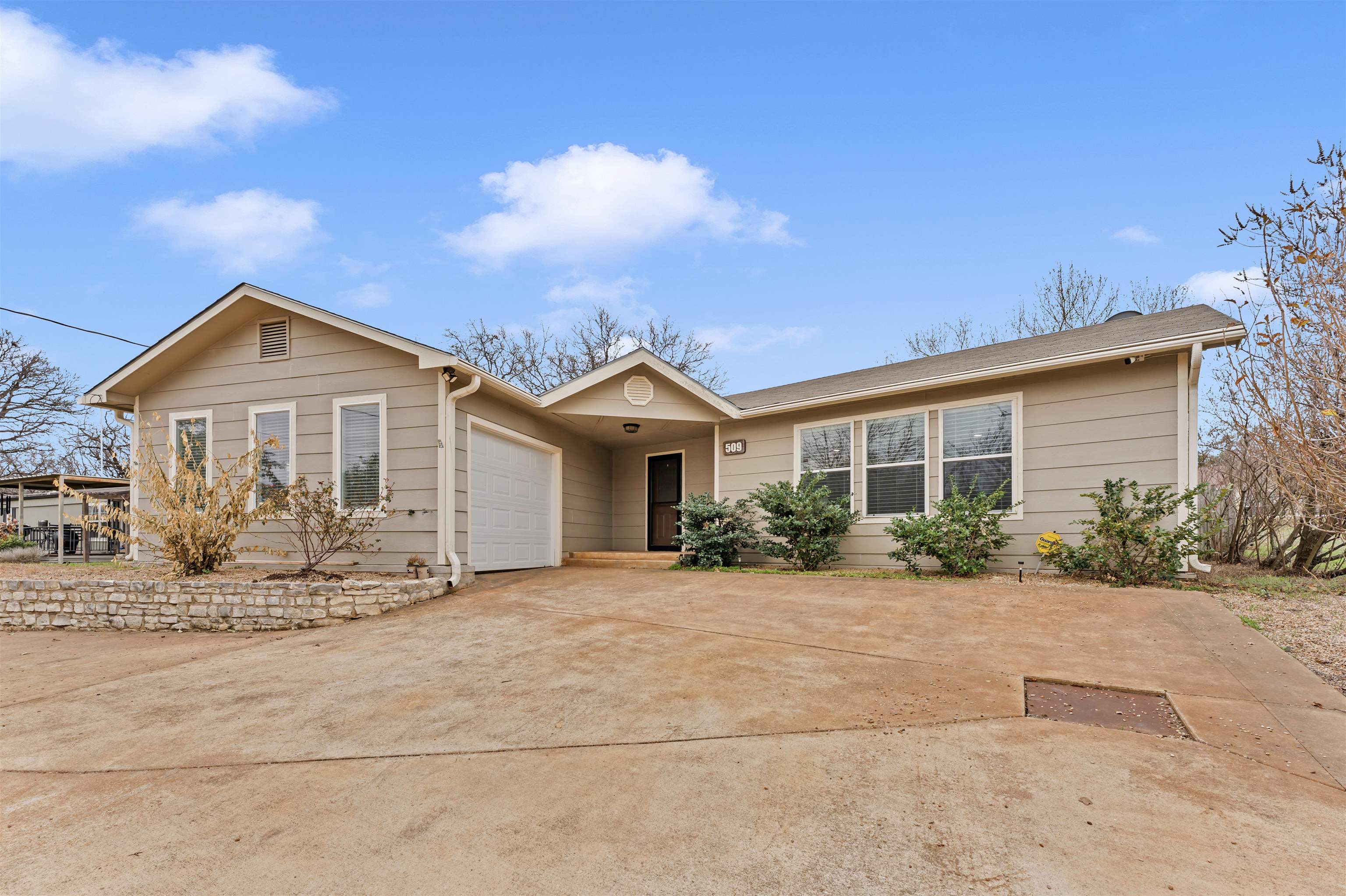 509 CR 136B, Kingsland